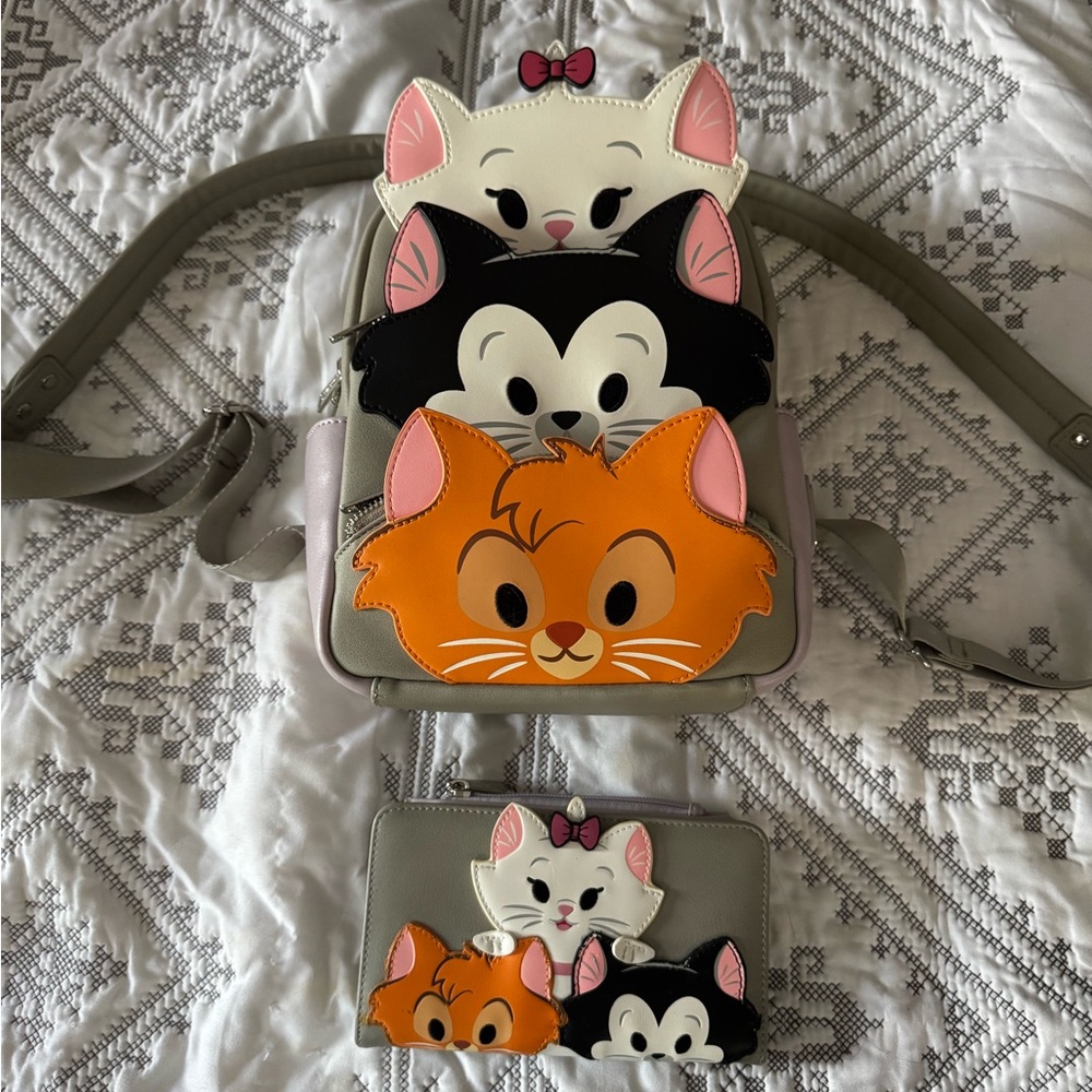 LOUNGEFLY DISNEY CAT (discontinued) Backpack and Wallet Set